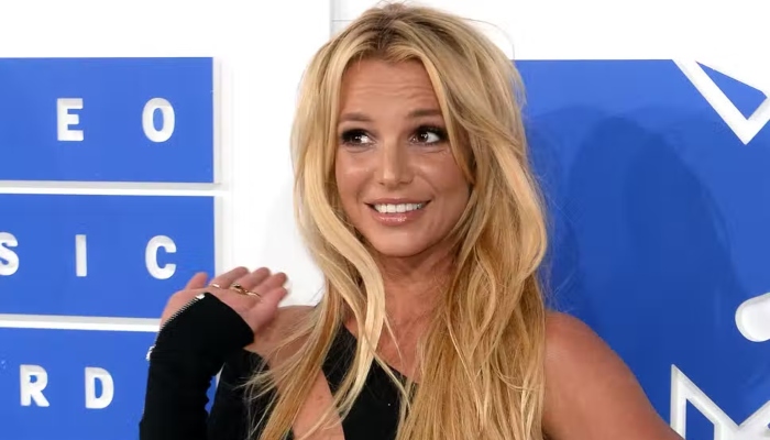 Britney Spears’ former director rejects fans’ misconceptions about the singer