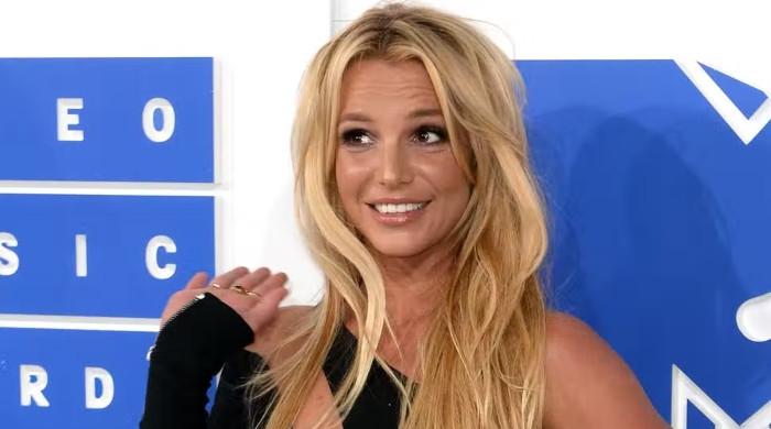 Britney Spears’ former director rejects fans’ misconceptions about the ...