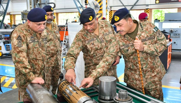 Army chief inspects defence products at HIT during visit on April 11, 2023. — ISPR
