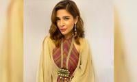 Ayesha Omar reveals ex-fiancé expressed 'love' by cursing