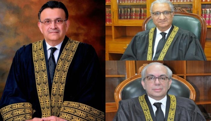 (Saat yönünde) Pakistan Başyargıcı Umar Ata Bandial, Yargıç Ijaz ul Ahsan ve Yargıç Munib Akhtar.  - Yargıtay web sitesi