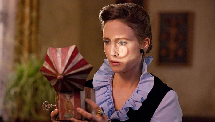 Vera Farmiga of The Conjuring stuns with her rendition of Slipknots Duality