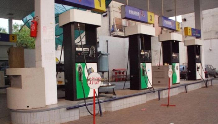 Govt to slash petrol price from May 1