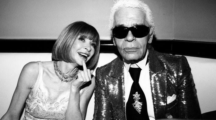 Vogue editor Anna Wintour goes over Karl Lagerfeld’s most iconic ...