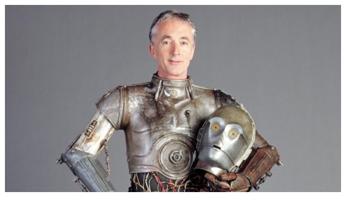 Anthony Daniels suffered a panic attack in C-3PO suit on the set of Star Wars