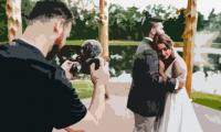 'Are you joking?' Woman demands refund from photographer after divorce