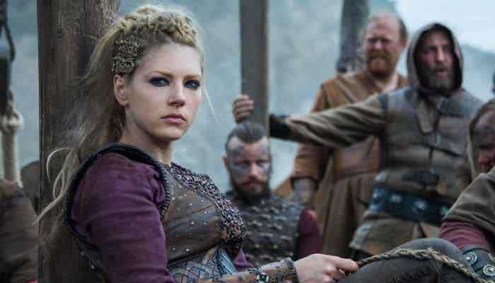 Vikings;: Lagertha actress becomes guest of Ukrainian president