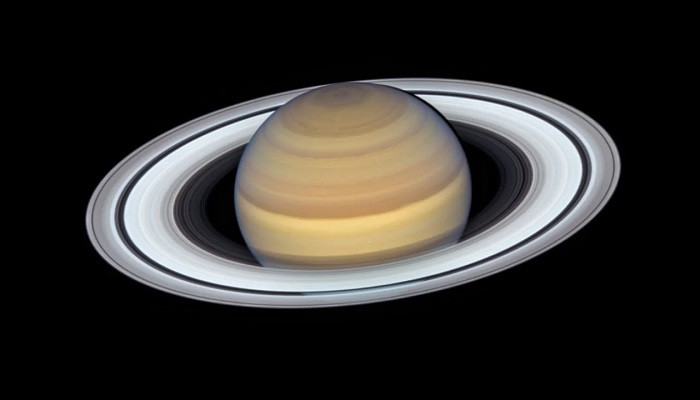 Bilim adamları, Satürn’ün halkalarının kozmik açıdan yeni doğduğunu söylüyor