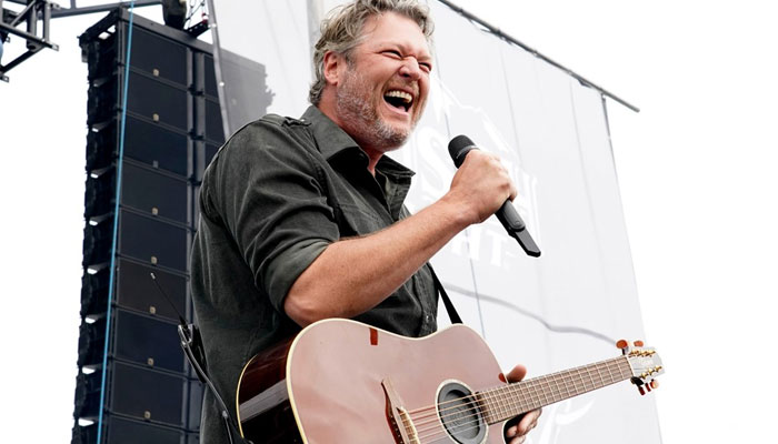 Blake Shelton compares The Voice end to Schools last week