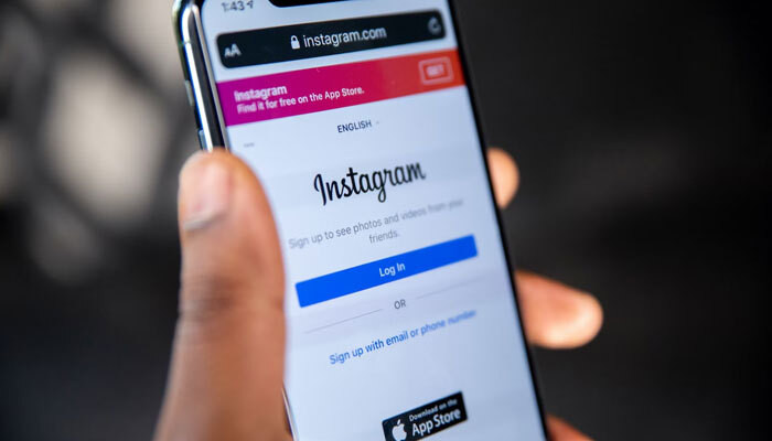 Instagram, küresel kesintinin peşinden yine çevrimiçi