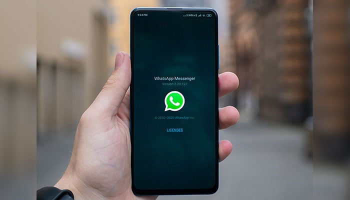 WhatsApp to roll out feature for end-to-end encrypted backups