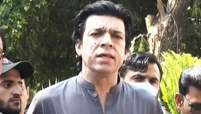 Ex-PTI leader Faisal Vawda addressing a press conference in Islamabad, on May 24, 2023, in this still taken from a video. — YouTube/GeoNews