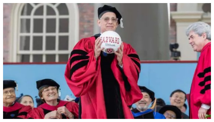 Tom Hanks receives honorary doctorate from Harvard University