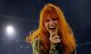 Paramore's Hayley Williams halts concert to reprimand troublemakers