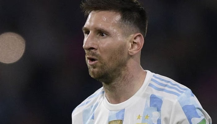Messi contemplating future move amidst transfer speculation