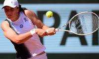 Swiatek Advances To Third Round In French Open Title Defence