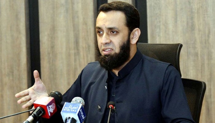 Special Assistant to the Prime Minister (SAPM) on Interior Attaullah Tarar addresses a press conference. — Radio Pakistan/File