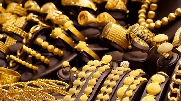 Gold registers minimal decline in Pakistan 