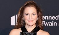Drew Barrymore Strongly Reacts To Tabloid’s Misleading Headline About Mother’s Death: Watch