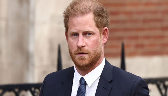 Prince Harry got paranoid as he blamed Eton friends for leaking story