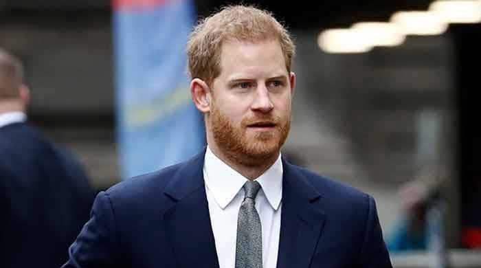 Prince Harry quashes divorce rumours during UK visit 