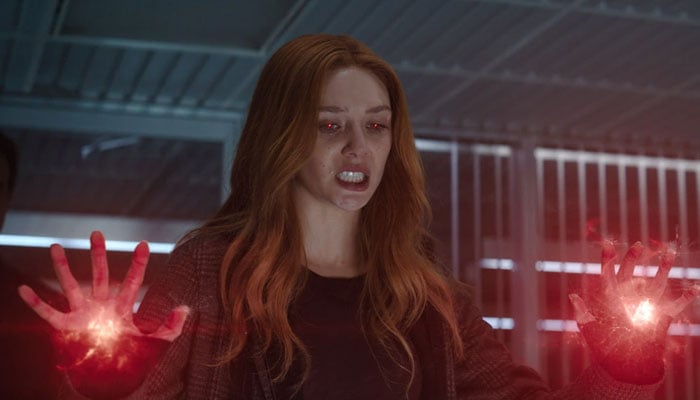 Elizabeth Olsen previously warned new MCU actors not to sign multiple films at a time