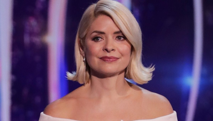 Holly Willoughby leaves fans wondering with cryptic post