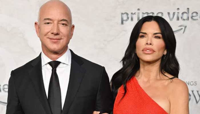Jeff Bezos partner Lauren Sanchez cant help liking Prince Harry