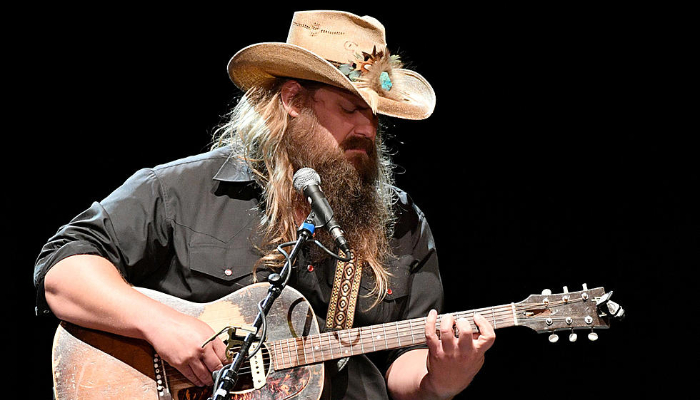 Chris Stapleton and wife Morgane called out heckler who booed them at their concert