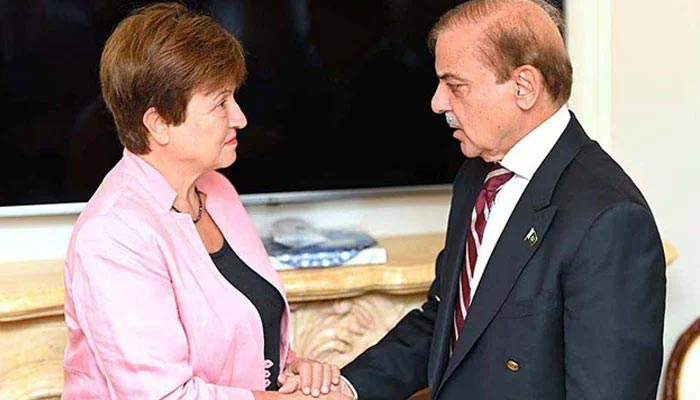 International Monetary Fund Managing Director Kristalina Georgieva calls on Prime Minister Shehbaz Sharif on September 21, 2022. — APP