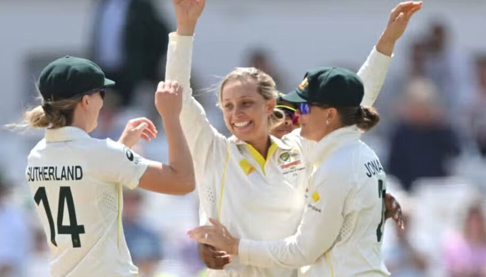 Ash Gardners heroics propel Australia to victory in one-off Ashes Test.—cricket Pakistan