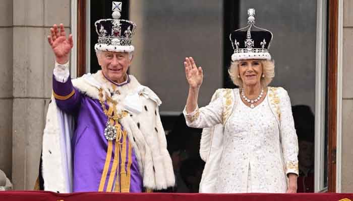 Treedt de Britse monarch in de voetsporen van de Nederlandse monarch?