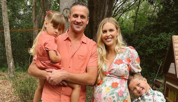 Ryan Lochtes first family photo of 5: Celebrating the fourth of July with newborn daughter Georgia