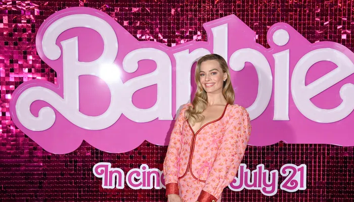 Margot Robbie explains why she never played with Barbies