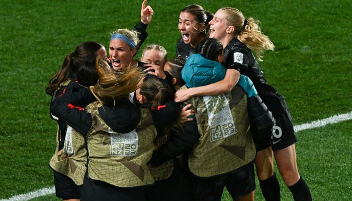 Yeni Zelanda coşku verici FIFA Bayanlar Dünya Kupası açılışında Norveç’i geçti