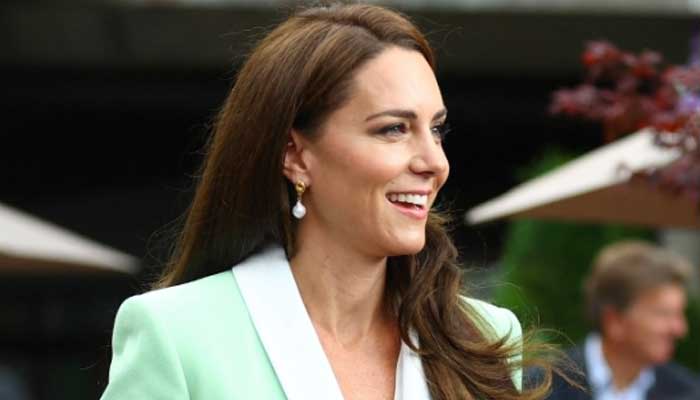 Fashion expert receives death threats for criticising Kate Middleton