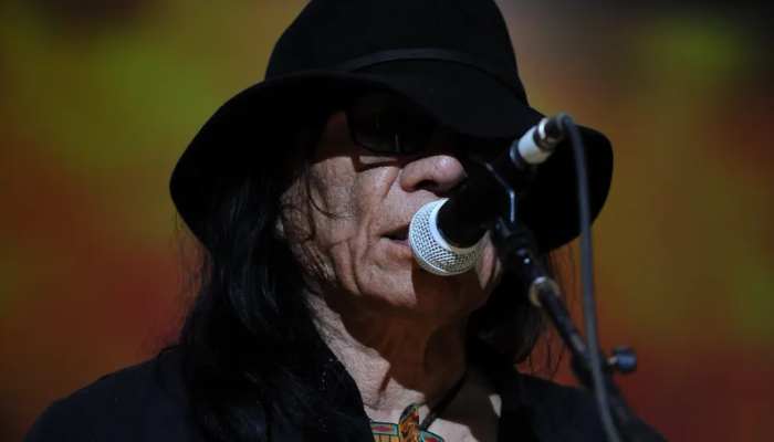 Rodriguez, ‘Searching for Sugar Man’ Subject Dies at 81