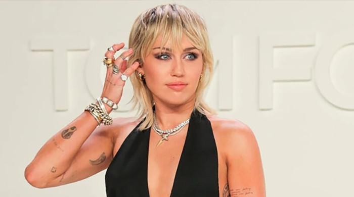 Miley Cyrus delves into her youth in a new song: report