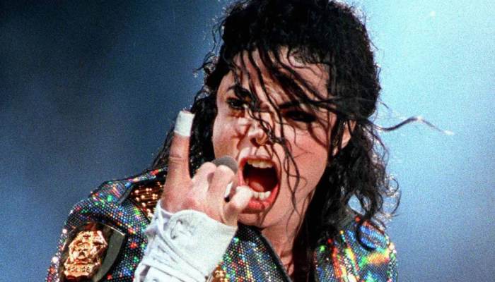 Michael Jackson accusers Wade Robson, James Safechuck get day in court for trial