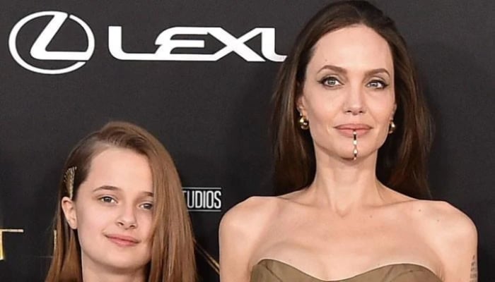 Angelina Jolie and daughter Vivienne take one step further in ‘The Outsiders’ musical