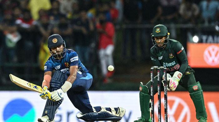 Sri Lanka açılış maçında Bangladeş’i yenik etti