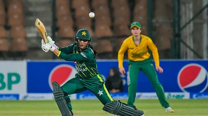 Aliya Riaz, Pakistan’ı Cenup Afrika’ya karşı coşku verici bir finalle zafere taşıdı