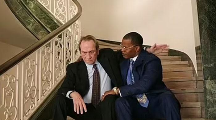 Jamie Foxx and Tommy Lee Jones clash with corporate giants in ‘The Burial’ Jamie Foxx and Tommy Lee Jones clash with corporate giants in ‘The Burial’