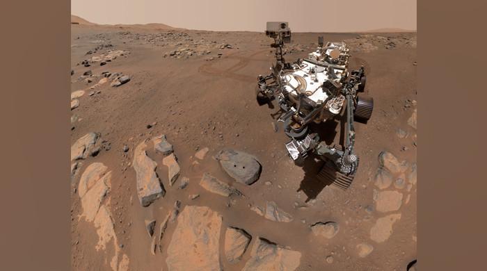 Bilim adamları Mars’ta oksijen yaratıyor, gelecekteki iniş için mozaik harita oluşturuyor