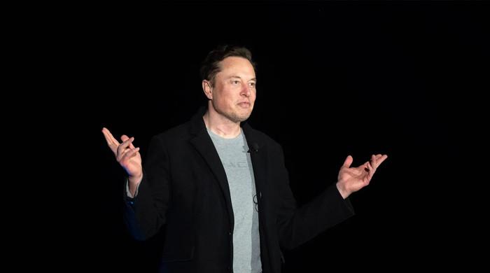 Elon Musk’un şeytanların yönlendirdiği, Mars takıntılı hayatına bir dalış