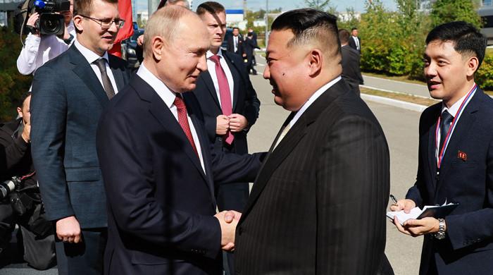 Vladimir Putin, Kim Jong Un’un Şimal Kore ziyaret davetini kabul etti