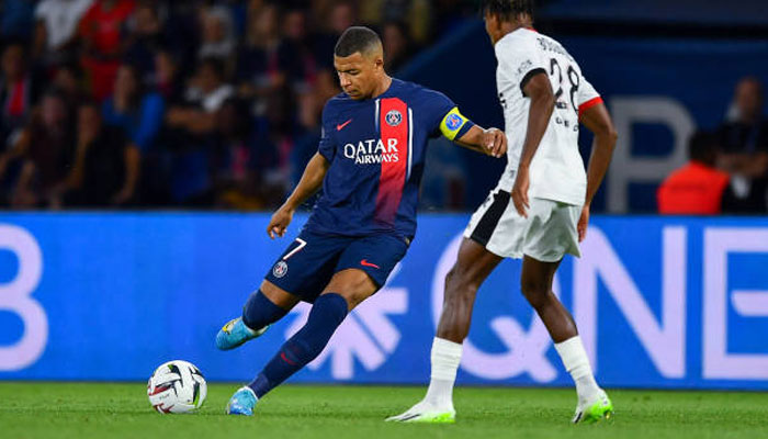 Kylian Mbappes brace not enough as PSG stunned by Nice in 3-2 defeat. x/stvrmbappe