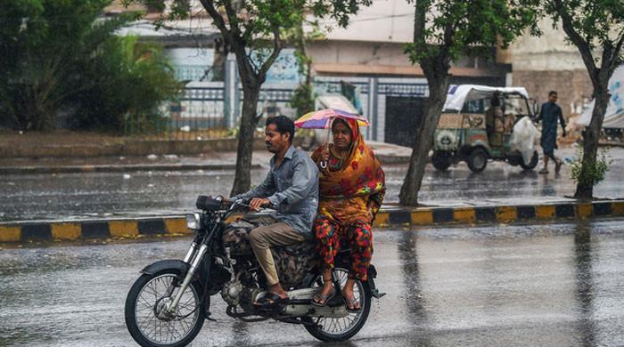 کراچی میں آنے والے دنوں میں بارش کا امکان ہے۔