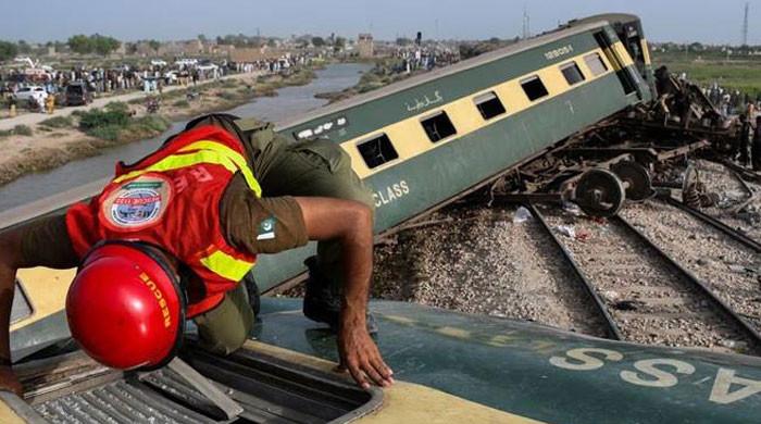Şeyhupura’da tren kazasında minimum 31 şahıs yaralandı