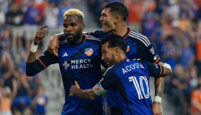FC Cincinnati clinch MLS Supporters Shield with thrilling victory over Toronto FC. espn.in